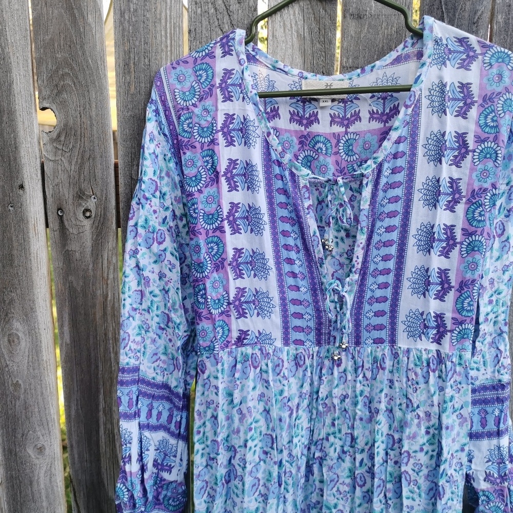 Wilde Bella Blue and Purple Floral Maxi Dress - Picture 4 of 5